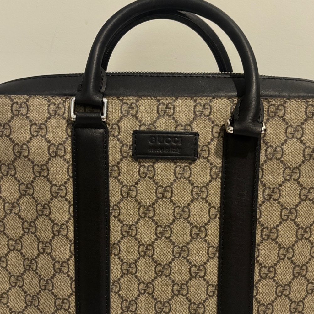 Gucci Beige and Black Briefcase - Picture 3 of 16